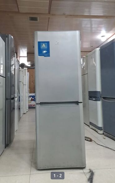 Soyuducular: 2 qapılı Indesit Soyuducu Satılır