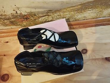 Tuflilər: Tuflilər, Ölçü: 38, rəng - Qara, Yeni -da lalafo.az — 12 Tuflilər: Tuflilər, Ölçü: 38, rəng - Qara, Yeni — 12