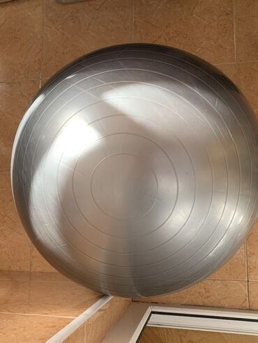 Перчатки: Gümüş rəngli fitnes/yoqa balonu - Material: qalın, elastik PVC tipli