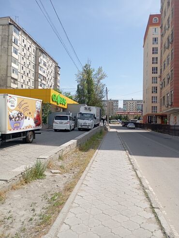Продажа квартир: 2 комнаты, 79 м², 105 серия, 1 этаж, Косметический ремонт