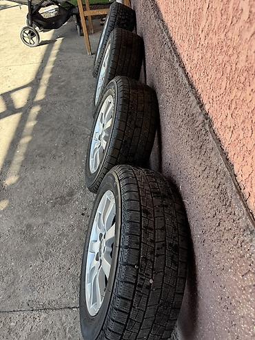Шиналар жана дисктер: Дөңгөлөктөр монтажда 215 / 60 / R 16, Кыш, Колдонулган, Комплект, Жеңил унаалар, Куйма, тешиктери - 5 — 6