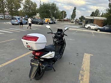 low 2 фикс: Скутеретта 150 куб. см, Бензин, Б/у — 7