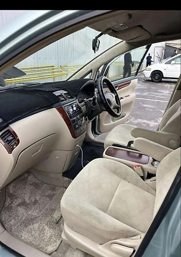 корса: Toyota Ipsum: 2002 г., 2 л, Автомат, Бензин, Минивэн — 6