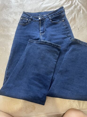 джинсы светлые: Трубы, Низкая талия