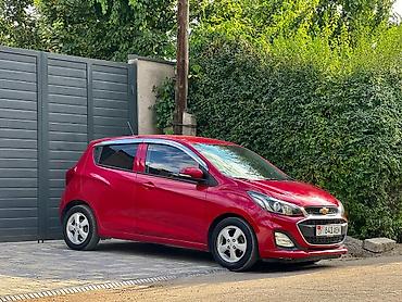Chevrolet Spark: 2018 г., 1 л, Автомат, Бензин, Хэтчбэк