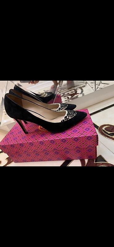 tory bruc: Tory Burch, kristallarla bəzədilmiş qara zamşa ayaqqabı, 36 ölçüdür — 1