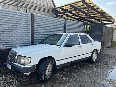 бус будка: Mercedes-Benz 190: 1987 г., Седан — 3