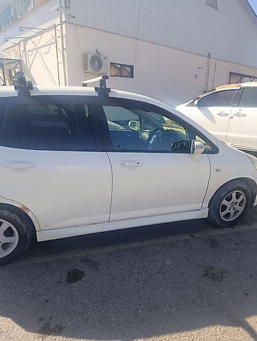 Honda: Honda Fit: 2005 г., 1.5 л, Автомат, Бензин, Хэтчбэк — 2