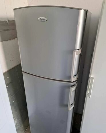 Refrigerators: Double Chamber Electrolux, color - White, Used