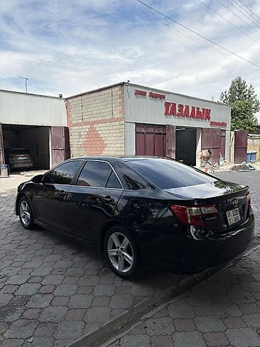 полик для камри: Toyota Camry: 2013 г., Автомат, Бензин, Седан — 4