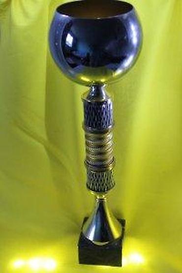 Značke, ordenje i medalje: VELIKI STARI PEHAR | Stari pehar sa mermernim postoljem, ukupno — 6