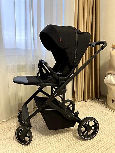 carrello: Прогулочная коляска Carrello Alfa, цвет Black. - Легкая и маневренная — 1