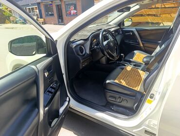 Toyota: Toyota RAV4: 2017 г., Автомат, Гибрид, Кроссовер — 8