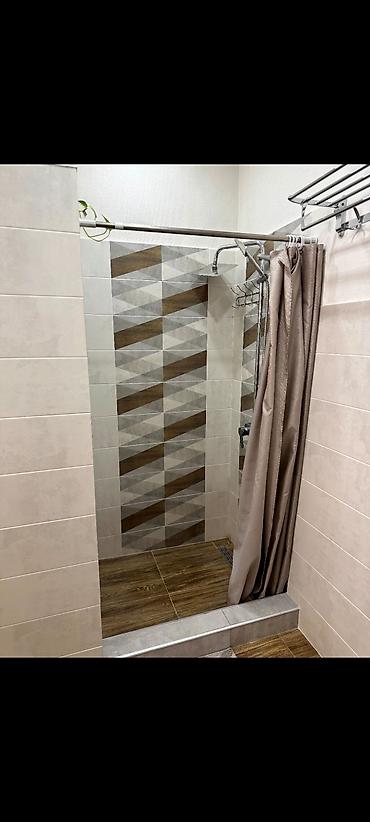 Долгосрочная аренда домов: 300 м², 7 комнат, Теплый пол, Евроремонт, Балкон застеклен — 18