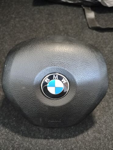 работа водителем категории c: BMW, 2016 г.
