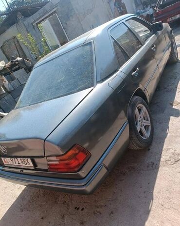 лобовое стекло на мерс 124: Mercedes-Benz W124: 1989 г., 2.3 л, Автомат, Бензин, Седан