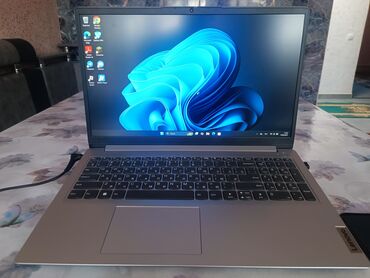 срочно продаю нужны деньги: Ноутбук, Lenovo, 15.6 ", Для несложных задач