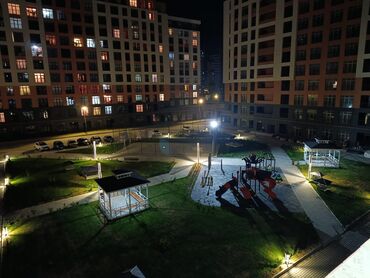 kiraye evler ecemi 2022: Yeni tikili Baxcaseher yasayis kompleksində işıqlı 2 studya otaq