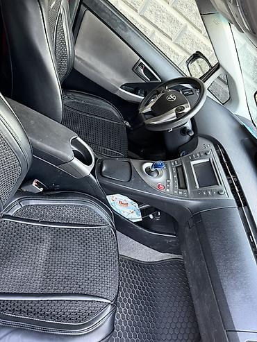 abs prius: Toyota Prius: 2015 г., 1.8 л, Автомат, Гибрид, Хэтчбэк — 8