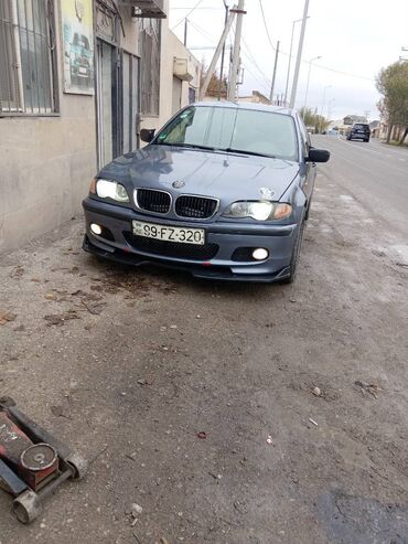 bmw x: BMW 3 series: 2 l | 2002 il Sedan