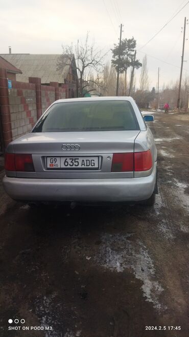 часы с будильником: Audi S4: 1991 г., 2 л, Механика, Бензин, Седан