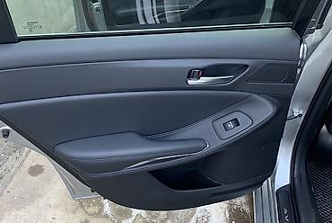 Toyota: Toyota Avalon: 2018 г., 2.5 л, Вариатор, Гибрид, Седан — 14