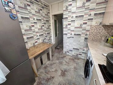 сдаю квартиру 8 микрорайон: Продается 2ком.кв. Район: 8 мкр Серия: 104 Этаж: 1 из 4 Площадь