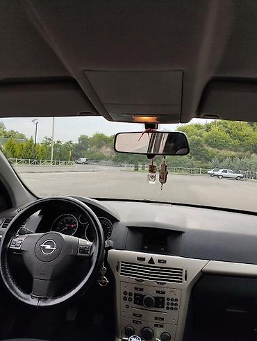 Opel: Opel Astra: 1.4 l | 2007 il Hetçbek — 2