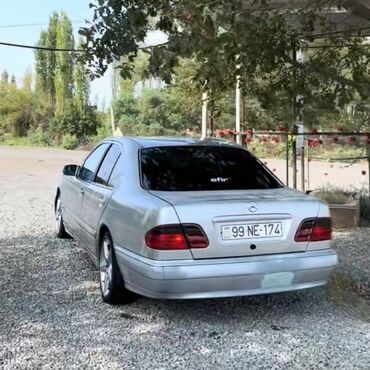 Mercedes-Benz E 290: 2.9 л | 1998 г. Седан