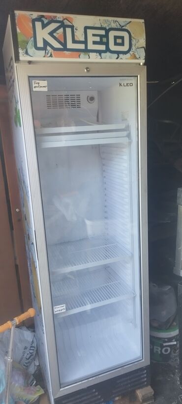 Холодильные витрины: Для напитков, Для молочных продуктов, Кондитерские, Б/у