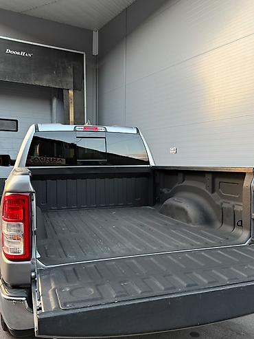 Грузовики: Dodge Ram 1500 Big Horn 4x4 Отличное состояние Полный привод 4x4 — 2