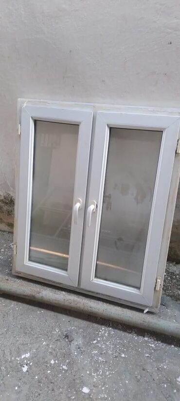 lalafo plastik qapi pencere: İkili İki qat şüşə paketi Plastik pəncərə, eni - 115 sm, uzunluğu - 100 sm