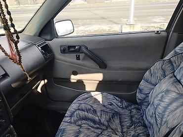 Volkswagen: Volkswagen Passat: 1990 г., 1.8 л, Механика, Бензин, Седан — 5