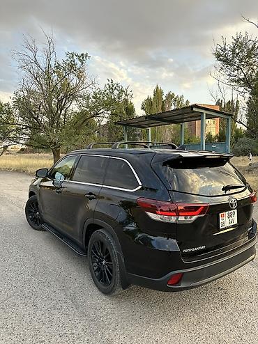 челленджер: Toyota Highlander: 2019 г., 3.5 л, Автомат, Бензин — 3