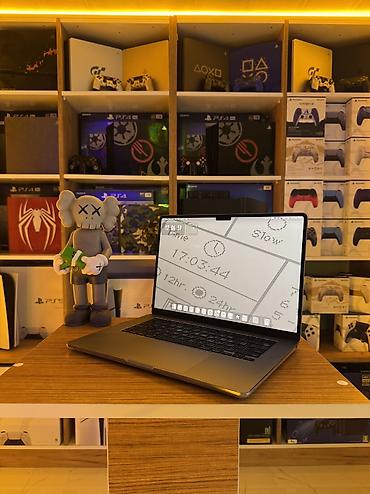 apple macbook air m1: 💻 MacBook Air M2 15” — 8GB / 256GB Böyük və keyfiyyətli 15” Liquid — 1