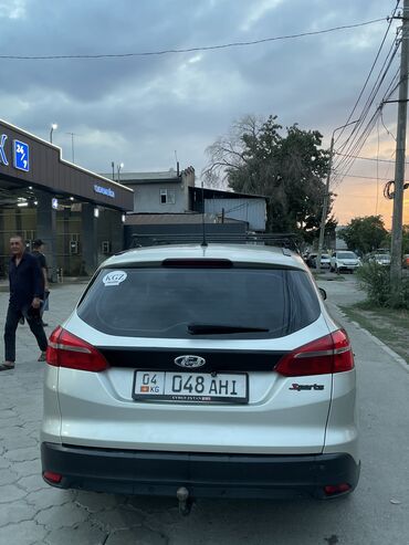 авто в рассрочку без банка без первоначального взноса в бишкеке: Ford Focus: 2016 г., 1.6 л, Механика, Газ, Универсал