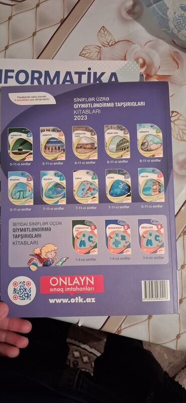 Riyaziyyat: Hər birini 10 manata verirəm.Fizika isə 6manatdı.Hamısı əla — 6