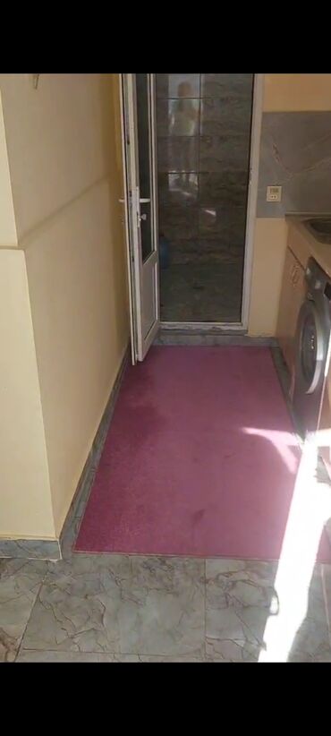 Uzunmüddətli kirayə evlər: 40 kv. m, 1 otaqlı, Telefon, İnternet, Su -da lalafo.az — 6 Uzunmüddətli kirayə evlər: 40 kv. m, 1 otaqlı, Telefon, İnternet, Su — 6