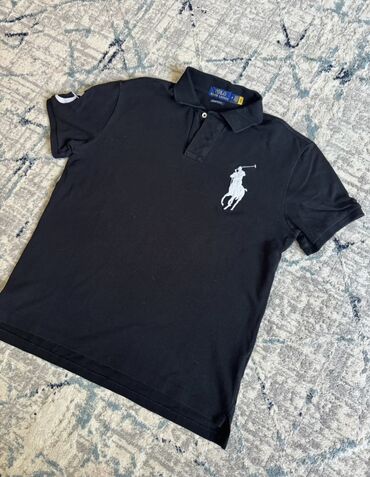 где можно продать старые вещи в бишкеке: Мужская футболка, M (EU 38), Polo Ralph Lauren, Б/у, цвет - Черный, Самовывоз, Бесплатная доставка, Платная доставка