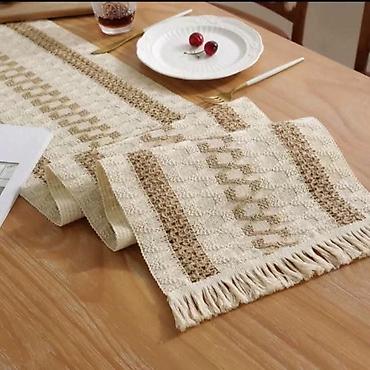 makiska terasa: Bež-beli boho stolnjak (staza za sto) sa teksturom i resama — 2