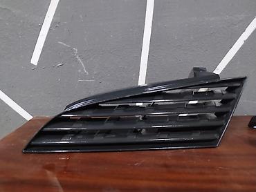 Решетки радиатора: Решетка радиатора 2000 г., Б/у, Оригинал — 10