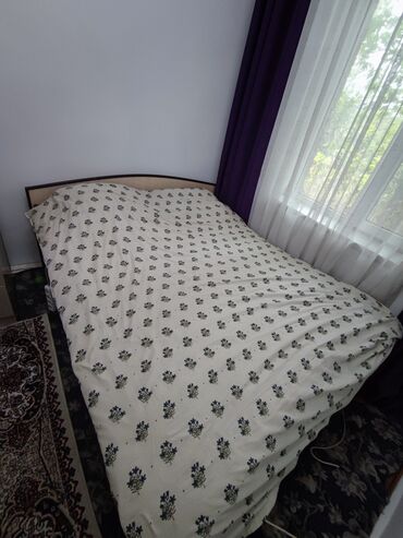 б у мебель токмок: Срочно продаю двух спальный кровать с матрасом
