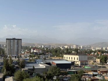 квартира моладая гвардия: 3 бөлмө, 78 кв. м, 106-серия жакшыртылган, 8 кабат, Евроремонт