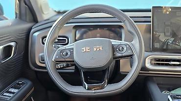 BAW: BAW : 2024 г., 1.5 л, Автомат, Гибрид, Внедорожник — 10