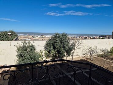 Həyət evləri və villaların satışı: Novxanıda, Görədil dəmir yolu stansiyasına piyada 10-15 dəqiqəlik — 21