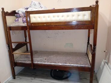 İkimərtəbəli uşaq çarpayıları: Oğlan və qız üçün, İşlənmiş, Çarpayı, Matras ilə, Siyirməsiz, Taxta