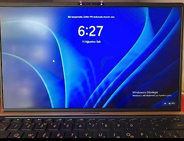 ASUS ZenBook 14 ultrabuk - Model: ASUS ZenBook 14 (mavi gövdə