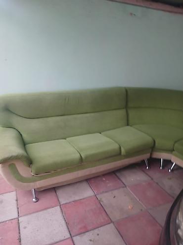 kūnc divan: Künc divan, İşlənmiş, Açılan, Bazalı, Vеlur parça, Çatdırılma yoxdur — 1