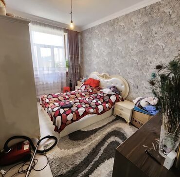 сдаю квартиру в баку: Qarayevde panda kidsin binasin 2 otaqli kiraye ev verilir.iwiq su qaz