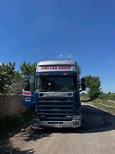 Тягач, Scania, Тентованный